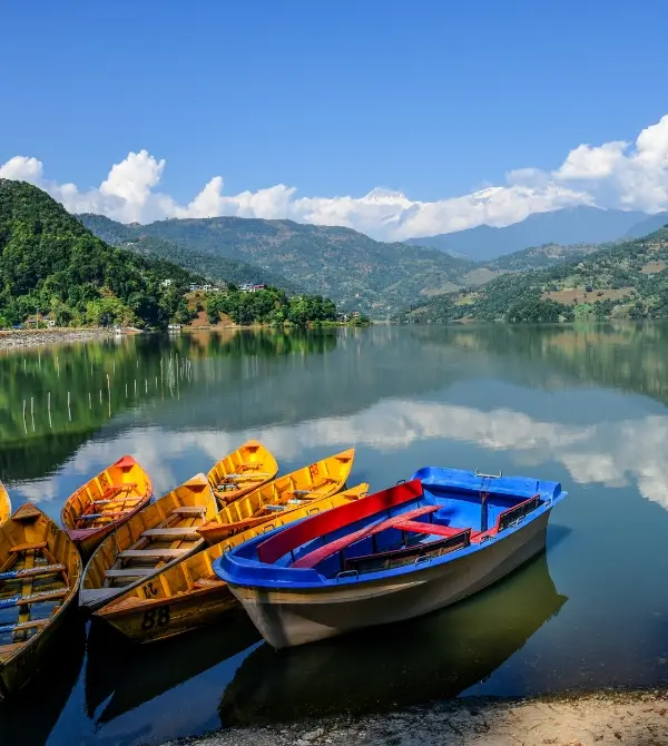 Pokhara’s Perfect 3-Day Tour: Lakeside Serenity and Annapurna Adventure