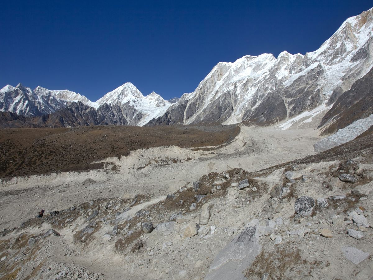manaslu circuit trek